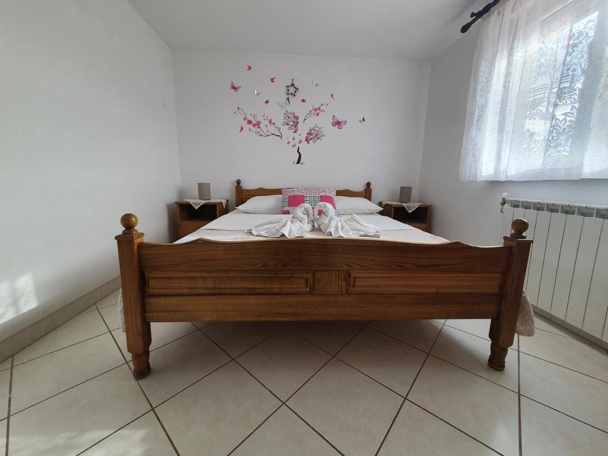 Apartments & Rooms Krk Krk Island Εξωτερικό φωτογραφία