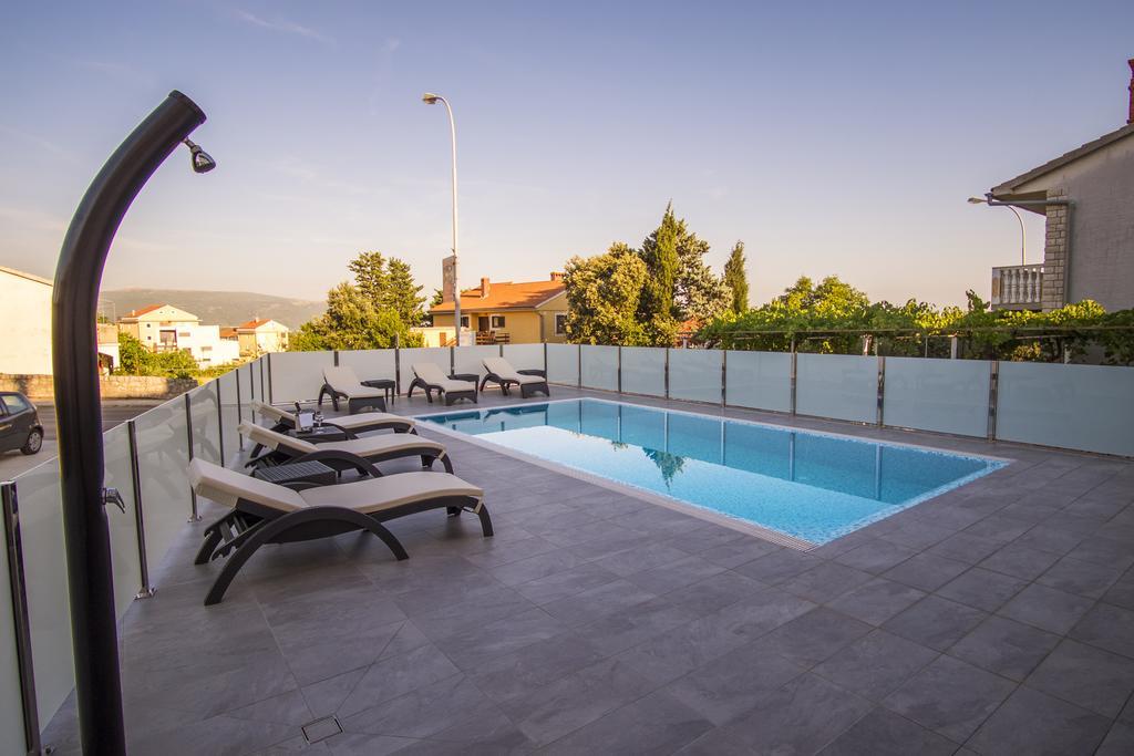 Apartments & Rooms Krk Krk Island Εξωτερικό φωτογραφία